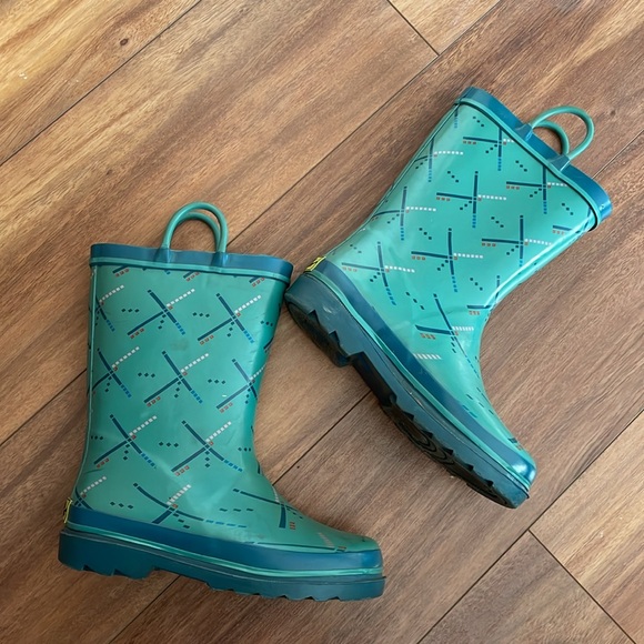 Western Chief Portland Airport Carpet Rain Boots - Picture 2 of 8